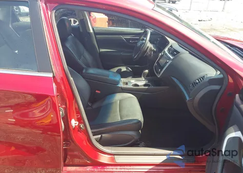 2018 Nissan Altima 2.5 Sr из США, поврежденный, VIN 1N4AL3AP6JC206180